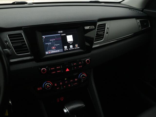 KIA Niro 1.6 GDi Hybrid DynamicLine | Navigatie | Achteruitrijcamera |