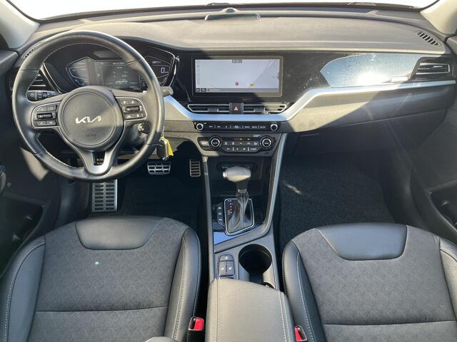 KIA Niro 1.6 GDi PHEV DynamicLine Automaat / Dealer onderhouden / Stuur- en stoelverwarming / Navigatie / Apple Carplay Android / Adaptieve Cruise Control / Achteruitrij camera / JBL Soundsystem