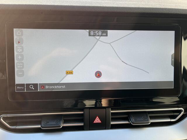 KIA Niro 1.6 GDi PHEV DynamicLine Automaat / Dealer onderhouden / Stuur- en stoelverwarming / Navigatie / Apple Carplay Android / Adaptieve Cruise Control / Achteruitrij camera / JBL Soundsystem