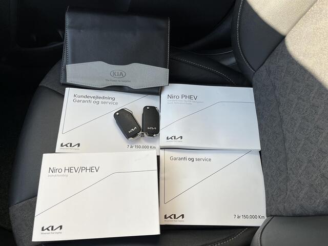 KIA Niro 1.6 GDi PHEV DynamicLine Automaat / Dealer onderhouden / Stuur- en stoelverwarming / Navigatie / Apple Carplay Android / Adaptieve Cruise Control / Achteruitrij camera / JBL Soundsystem