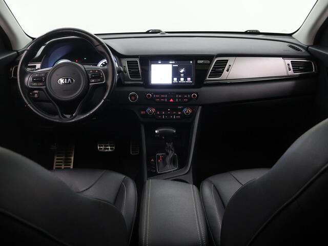 KIA Niro 1.6 GDi Hybrid ExecutiveLine | Trekhaak | Panoramadak | Lederen Bekleding | JBL Audio | Dodehoekdetectie | Stoel/Stuurwielverwarming | Stoelventilatie | Elektrisch bedienbare bestuurdersstoel met geheugenfunctie