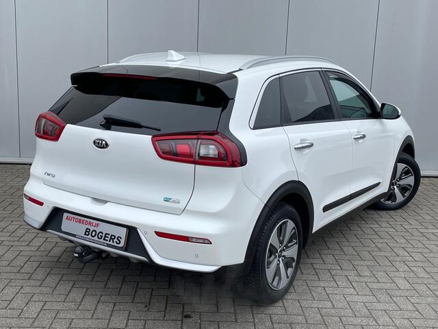 KIA Niro 1.6 GDi Hybrid BusinessLine Navigatie, Climate Control, Leder, Trekhaak, Adatptive Cruisecontrol, Stoel/Stuurverwarming