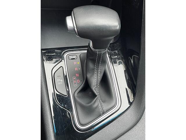 KIA Niro 1.6 GDi Hybrid BusinessLine Navigatie, Climate Control, Leder, Trekhaak, Adatptive Cruisecontrol, Stoel/Stuurverwarming