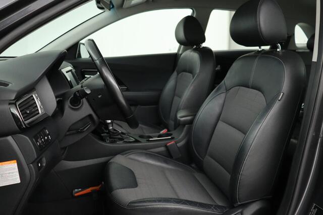 KIA Niro 1.6 GDi Hybrid DynamicLine | Trekhaak | Carplay | Camera | Half leder | PDC | Navigatie | Climate control | Cruise control