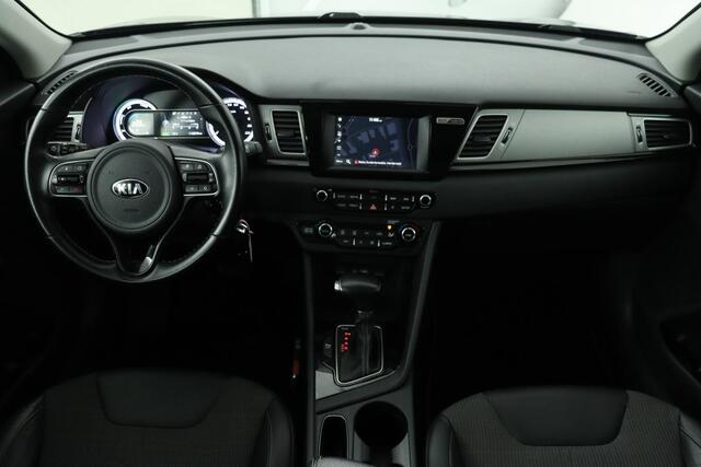 KIA Niro 1.6 GDi Hybrid DynamicLine | Trekhaak | Carplay | Camera | Half leder | PDC | Navigatie | Climate control | Cruise control
