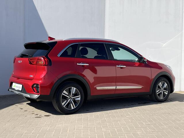 KIA Niro 1.6 GDi PHEV ExecutiveLine Automaat / Trekgewicht 1.300 kg / Stuur- en stoelverwarming en verkoeling / Apple Carplay Android / Adaptieve Cruise Control / Achteruitrij camera / JBL Soundsystem
