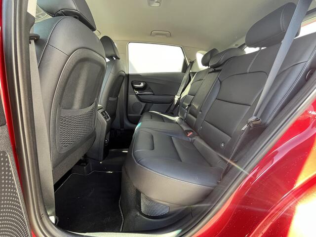 KIA Niro 1.6 GDi PHEV ExecutiveLine Automaat / Trekgewicht 1.300 kg / Stuur- en stoelverwarming en verkoeling / Apple Carplay Android / Adaptieve Cruise Control / Achteruitrij camera / JBL Soundsystem