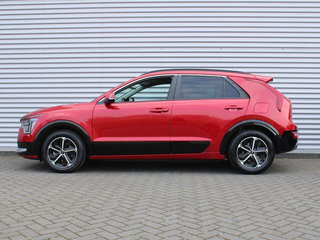 KIA Niro 1.6 GDi Hybrid DynamicPlusLine | Schuif-/kanteldak | Stuur-/stoelverwarming | Cruise adapt. | Camera | Clima | 16" LM |