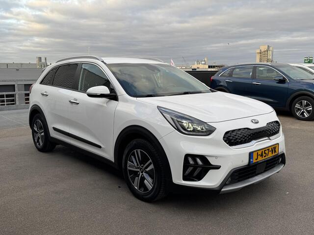 KIA Niro 1.6 GDi Hybrid DynamicPlusLine Navigatie, Lederen bekleding, Stoel- & Stuurwielverwarming, Dodehoekdetectie, Nieuw geleverd en dealeronderhouden, 1e eign. BTW-auto