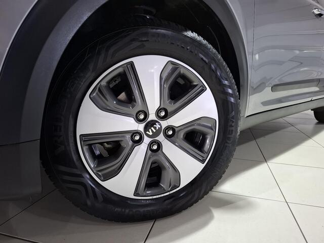 KIA Niro 1.6 GDi Hybrid DynamicLine , Navigatie, achteruitrijcamera, Apple Carplay/Android Auto, cruise control adaptief.