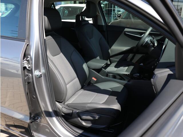 KIA Niro 1.6 GDi Hybrid DynamicLine I Navi I Camera I Half-leder