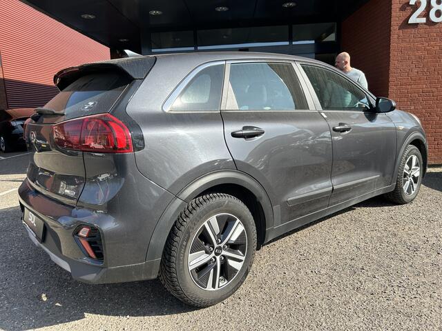 KIA Niro 1.6 GDi Hybrid ComfortLine // NAVI // CAMERA // CLIMA // ADAPTIV CRUISE