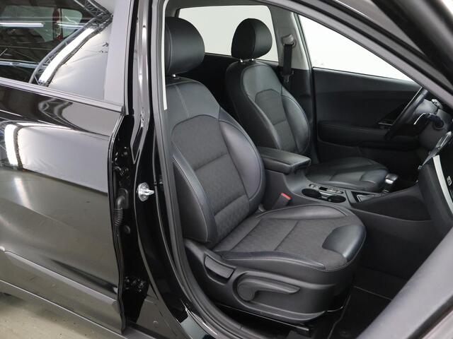 KIA Niro 1.6 GDi Hybrid DynamicPlusLine | Trekhaak | Navigatie | Parkeercamera | Stoelverwarming | Keyless Go |