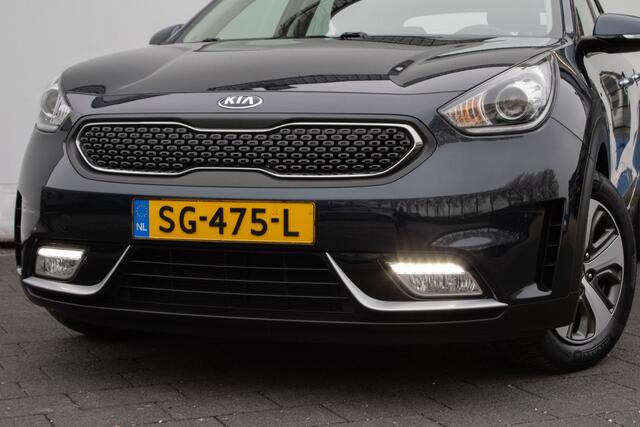 KIA Niro 1.6 GDi Hybrid Dynamicline Trekhaak/ Half leer/ Cruise control/ Camera/ Carplay/ Navigatie/ 16" Lmv