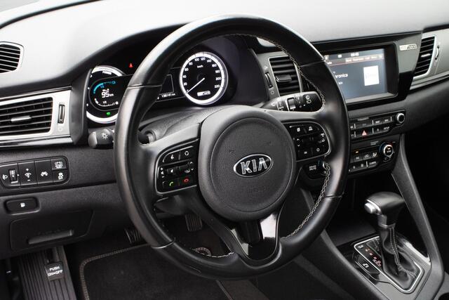 KIA Niro 1.6 GDi Hybrid Dynamicline Trekhaak/ Half leer/ Cruise control/ Camera/ Carplay/ Navigatie/ 16" Lmv
