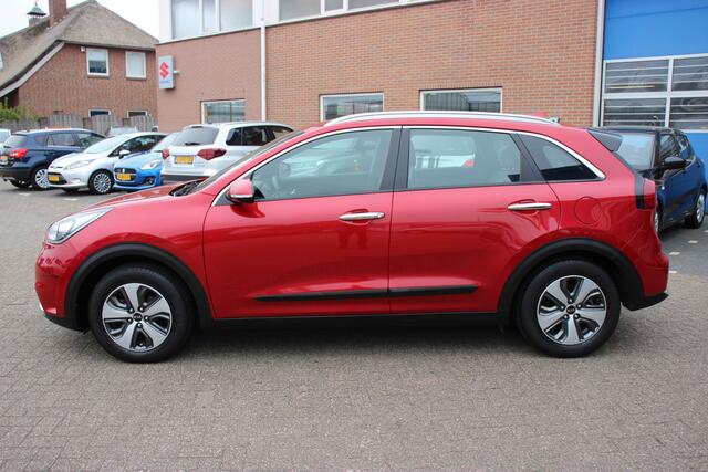 KIA Niro 1.6 GDi Hybrid DynamicLine | Trekhaak | Half leer | Navi |