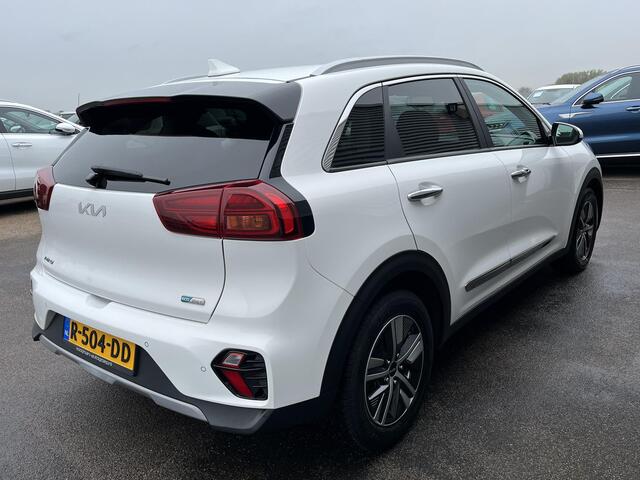 KIA Niro 1.6 GDi PHEV DynamicPlusLine Navigatie, Lederen bekleding, stoel- & Stuurwielverwarming, Dodehoekdetectie, Nieuw geleverd en dealeronderhouden, 1e eign. Nieuw logo