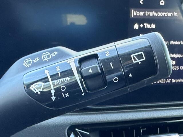 KIA Niro 1.6 GDi Hybrid DynamicLine | Trekhaak | Chrome Zwart Gewrapt | Adaptieve Cruise Control | Navigatie | Enz...