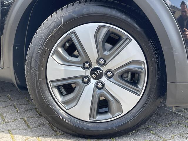 KIA Niro 1.6 GDi PHEV DynamicLine | Trekhaak | Camera | ACC | Winter-Pakket | CarPlay