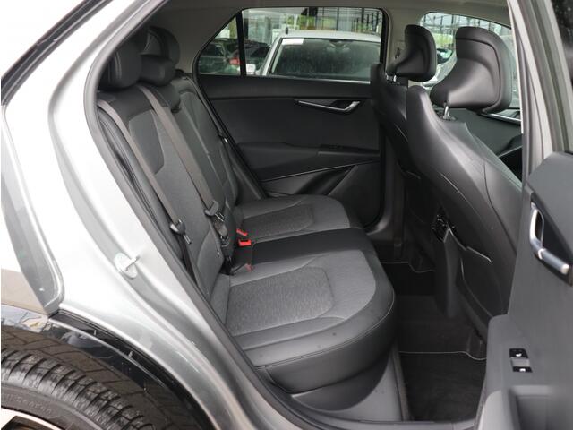 KIA Niro 1.6 GDi PHEV ExecutiveLine I Schuifdak I Leder I HarmanKardon