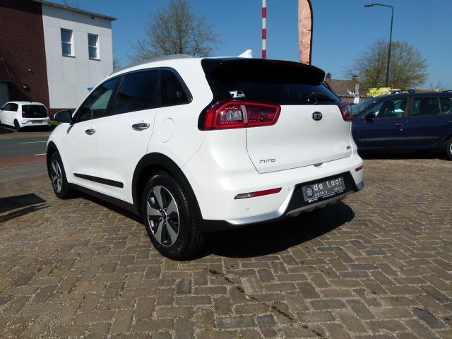 KIA Niro 1.6 GDi Hybrid DynamicLine, ADAPT.CC/AUTOM. STUREN