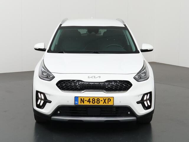 KIA Niro 1.6 GDi Hybrid DynamicPlusLine | Parkeercamera | Stoelverwarming | Navigatiesysteem | Dodehoekdetctie | Stoel&Stuurverwarming | Keyless Go |