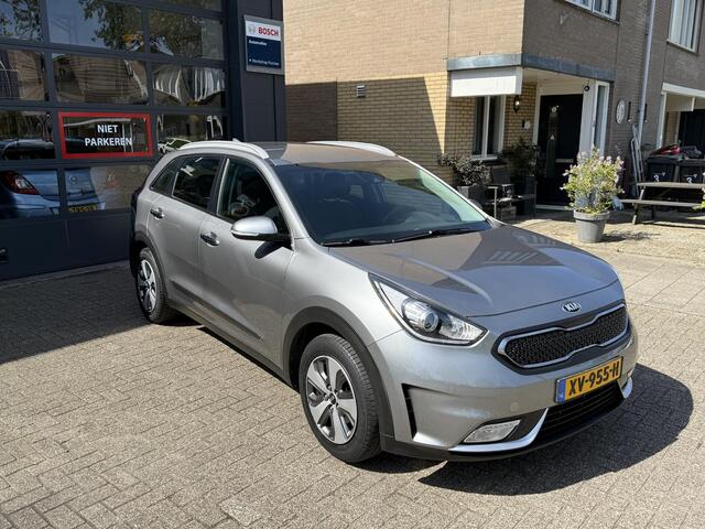 KIA Niro 1.6 GDi Hybrid DynamicLine / Airco clima/ Navigatie/ Apple carplay/ Cruise/ Camera/ PDC/ Trekhaak/ LMV