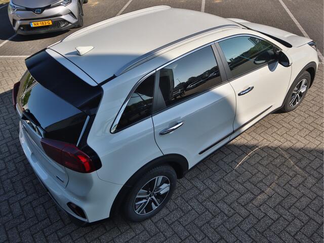 KIA Niro 1.6 GDi PHEV Plug-In-Hybrid ExecutiveLine ECC Cr.Control-Adapt. Navi+Camera+BT Leder+Verw.+Koeling Afn.Trekhaak 18"LMV Tot 10Jr. Kia-Garantie