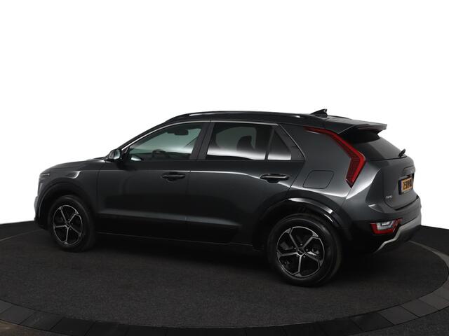 KIA Niro 1.6 GDi Hybrid DynamicPlusLine Parkeersensoren voor & achter - Lederen interieur - Schuif-/kanteldak - Fabrieksgarantie tot 04-2031