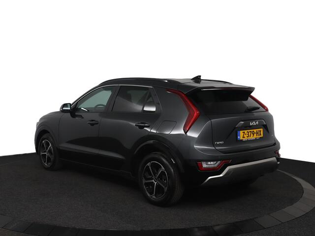 KIA Niro 1.6 GDi Hybrid DynamicPlusLine Parkeersensoren voor & achter - Lederen interieur - Schuif-/kanteldak - Fabrieksgarantie tot 04-2031