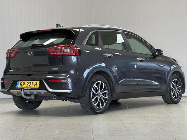 KIA Niro 1.6 GDi Hybrid ExecutiveLine/ Automaat/ Trekhaak/ Camera/ Lane-Assist./ Apple + Android/ Half-Leder/ Navi/ Clima/ Cruise/ Elek. pakket/ Isofix/ Bluetooth/ Armsteun/ Multi. LEDER. Stuur/ 16'' LMV/ Mistl./ PDC/ LED Dagrijve