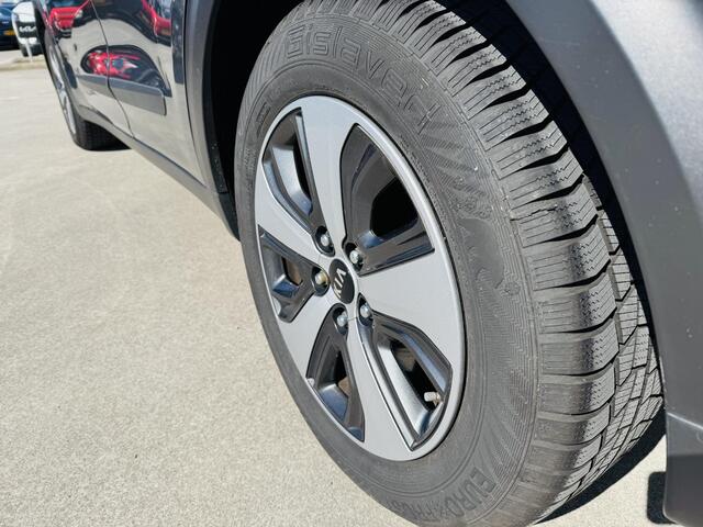 KIA Niro 1.6 GDi Hybrid First Edition Trekhaak | Naiv | Cruise | Clima