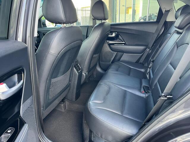 KIA Niro 1.6i-16V Hybrid Executive DCT6/Autom. ECC Cr.Control-Adapt. Navi+Camera BT+USB Leder+Verw.+Koeling 18"LMV Trekhaak Tot 10Jr. Kia-Garantie