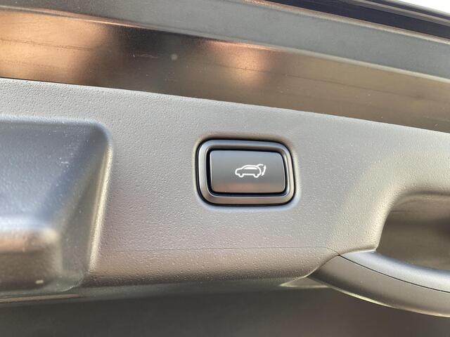 KIA Niro 1.6 GDi Hybrid ExecutiveLine Schuif/-kanteldak, Dodehoekdetectie, seat memory, Stoelkoeling + verwarming, Parkeersensoren, Leder, BTW-auto, NL-auto