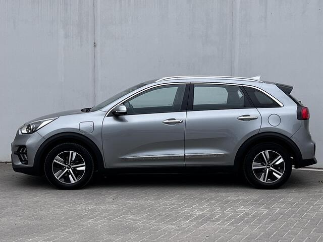 KIA Niro 1.6 GDi PHEV DynamicLine Automaat Dealer onderhouden / Garantie tot 25-05-2029* / Navigatie / Camera / Apple Carplay Android / Winterwielenset inclusief /