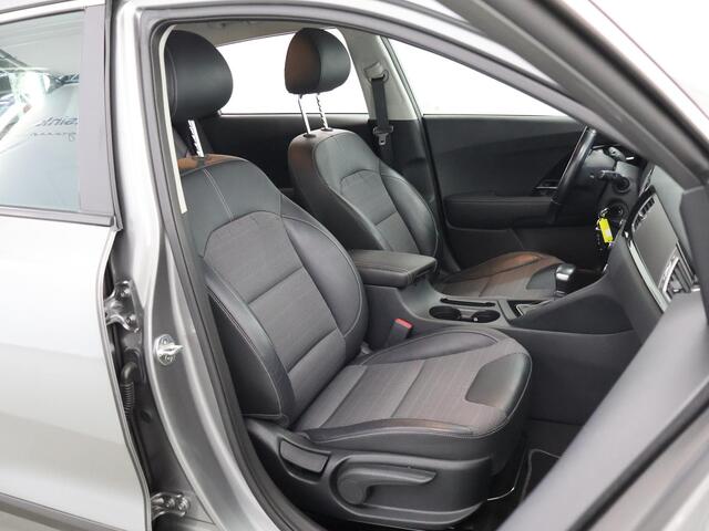 KIA Niro 1.6 GDi Hybrid DynamicLine | Trekhaak | Navigatie | Parkeercamera | Climate Control | Cruise Control |