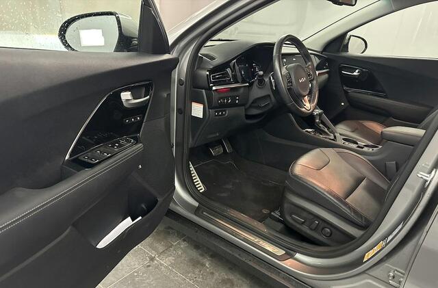 KIA Niro 1.6 GDi PHEV ExecutiveLine | Stoelventilatie, Elektr. Stoel, Dodehoekdetectie, Leder, Keyless, LED, JBL, Dealer onderhouden, 1300 kg trekgewicht, Fabrieksgarantie 10 jaar!