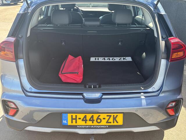 KIA Niro 1.6 GDi Hybrid DynamicLine Trekhaak, Navigatie, Nieuw geleverd en dealeronderhouden, Adaptieve cruise control, Achteruitrijcamera, 4-Seasons, 1e eign.