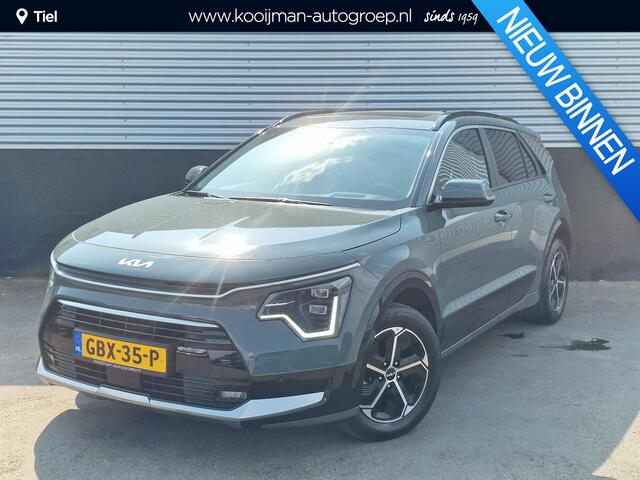KIA Niro 1.6 GDi Hybrid DynamicPlusLine Schuif/kanteldak, HUD, dodehoekdetectie, PDC, LED, Navigatie, Stoel- & Stuurwiel verwarmd, Nieuw geleverd, 1e eign. BTW-auto