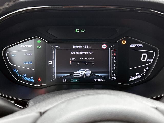 KIA Niro 1.6 GDi Hybrid ExecutiveLine Limited Leder | Elektrische stoelen | 18"