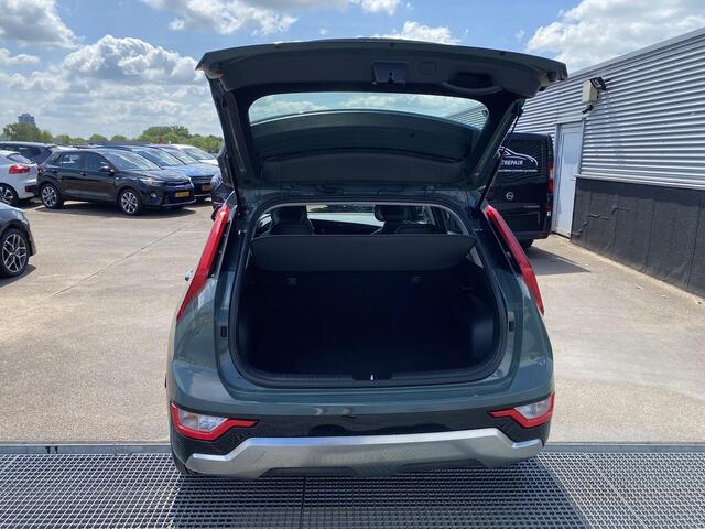 KIA Niro 1.6 GDi Hybrid DynamicLine Navigatie, Parkeersensoren voor & achter, achteruitrij camera, Smart Key, Adaptieve cruise control, Nieuw geleverd, NL-auto, BTW-auto