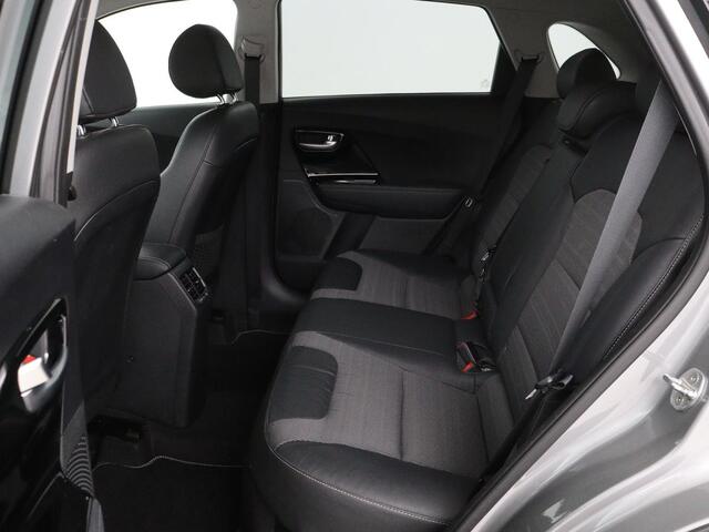 KIA Niro 1.6 GDi Hybrid DynamicLine | Carplay | Camera | Half leder | Navigatie | Climate control | Cruise control | Bluetooth