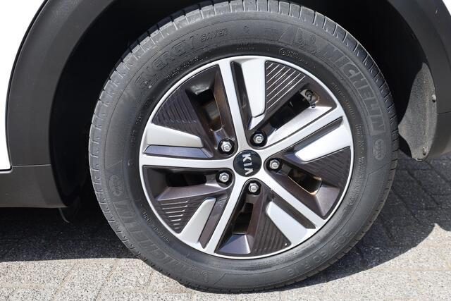 KIA Niro 1.6 GDi Hybrid DynamicLine CAMERA DAB CARPLAY CRUISE NAVI PDC CLIMA HALFLEER NAP ENZ!