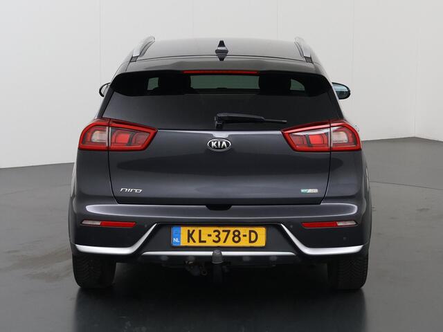 KIA Niro 1.6 GDi Hybrid BusinessLine | Trekhaak | Lederen Bekleding | Stoel/Stuurwielverwarming | Keyless | Navigatie | Climate Control |