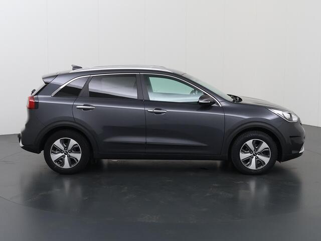 KIA Niro 1.6 GDi Hybrid BusinessLine | Trekhaak | Lederen Bekleding | Stoel/Stuurwielverwarming | Keyless | Navigatie | Climate Control |