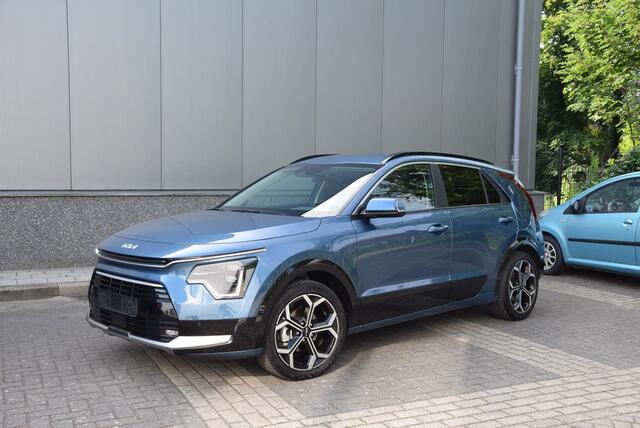 KIA Niro 1.6 GDi Hybrid DynamicLine | Stuurverwarming | Stof-lederen bekleding | Parkeer assistent |