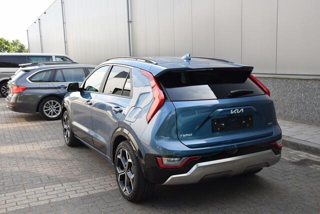 KIA Niro 1.6 GDi Hybrid DynamicLine | Stuurverwarming | Stof-lederen bekleding | Parkeer assistent |