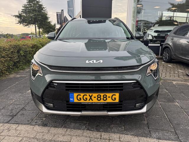 KIA Niro 1.6 GDi PHEV DynamicLine | Unieke Kleur | Trekhaak | Navigatie | Apple Carplay/Android Auto | Parkeersensoren Voor/Achter| Enz...