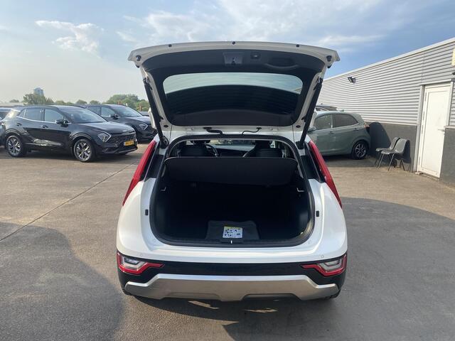 KIA Niro 1.6 GDi Hybrid DynamicPlusLine Dodehoek detectie, Navigatie, Stoel- & stuurverwarming, keyless, adaptieve cruise control, parkeersensoren, Apple CarPlay/Android auto,