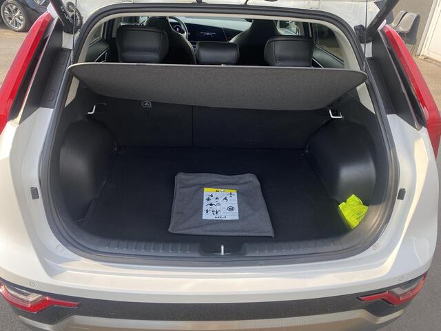 KIA Niro 1.6 GDi Hybrid DynamicPlusLine Dodehoek detectie, Navigatie, Stoel- & stuurverwarming, keyless, adaptieve cruise control, parkeersensoren, Apple CarPlay/Android auto,